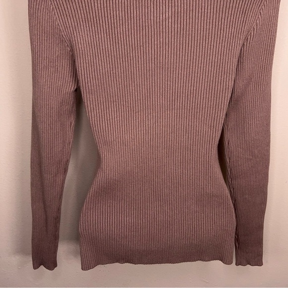 Medium Lillusory Beige Ribbed Knit Top Long Sleeve Neutral Stretch - Picture 3 of 14